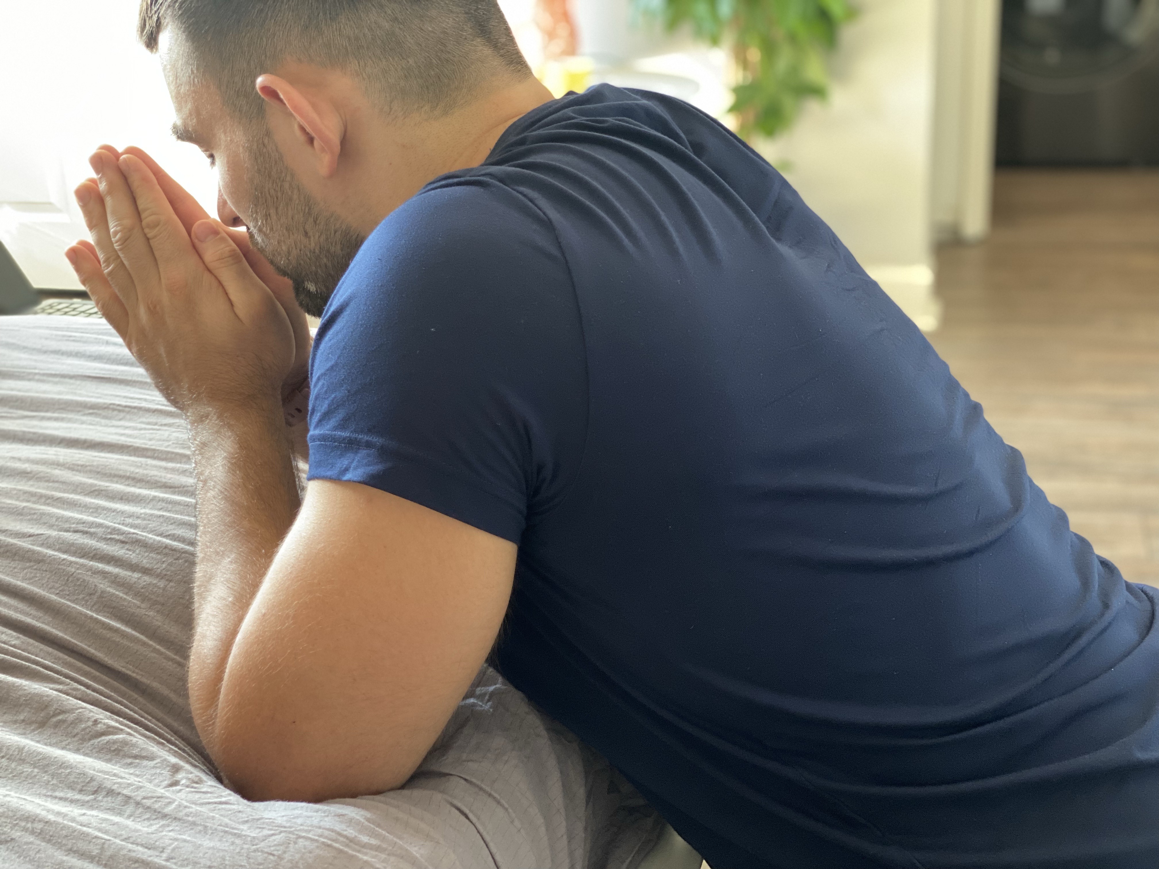 Can You Meditate or Pray on a Grounding Mat?