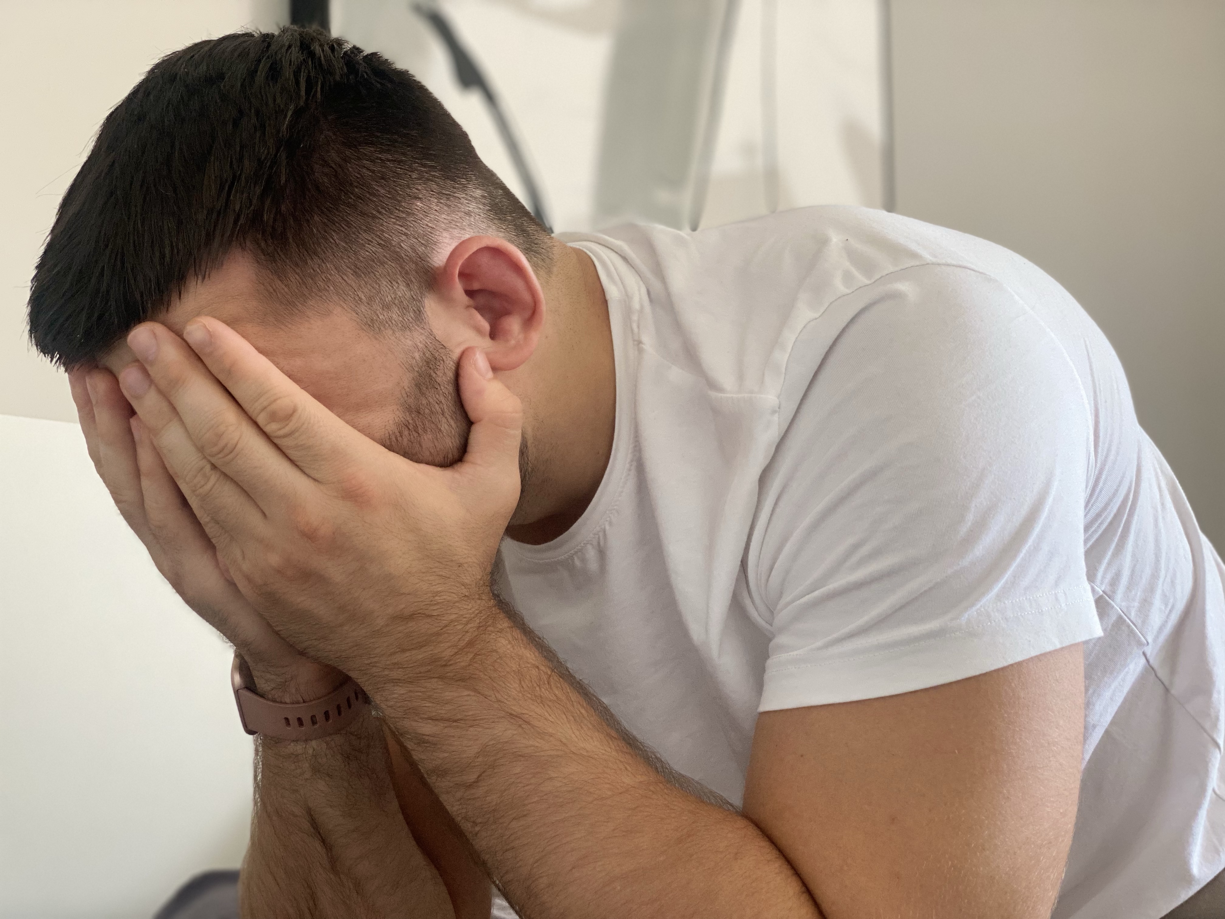 Grounding Sheets For Anxiety: A Natural Solution in a High-Pressure World